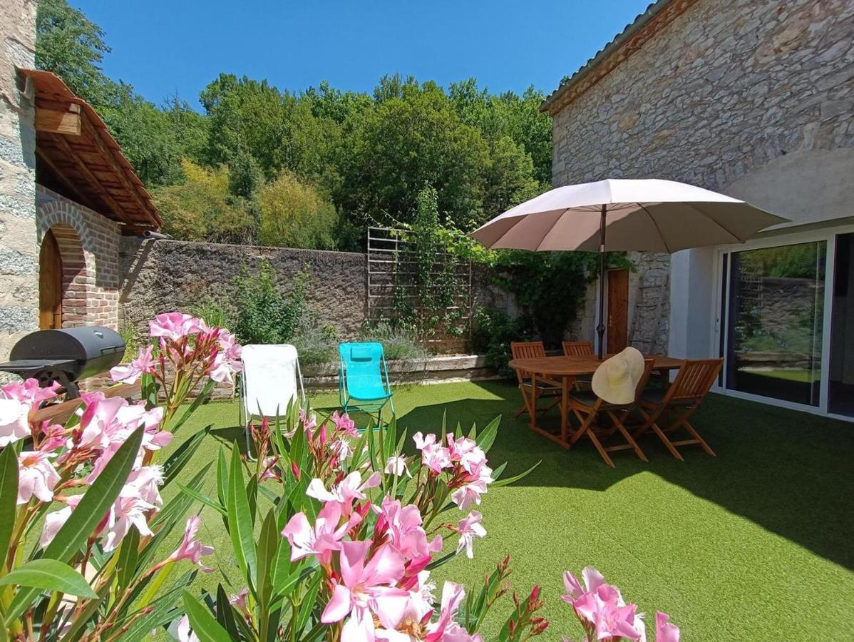 Maison Sur Le Lot Saint-Vincent-Rive-d'Olt Экстерьер фото