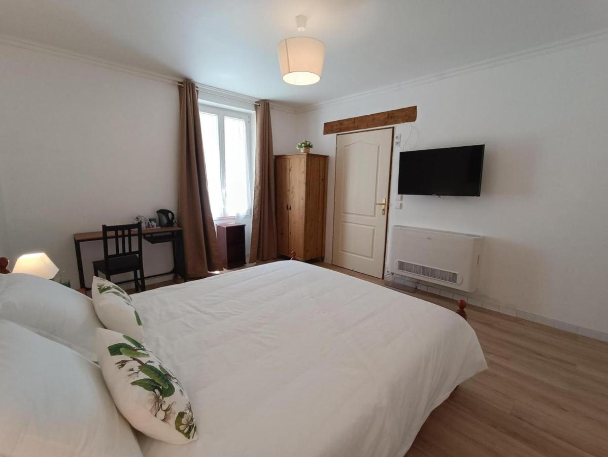 Maison Sur Le Lot Saint-Vincent-Rive-d'Olt Экстерьер фото